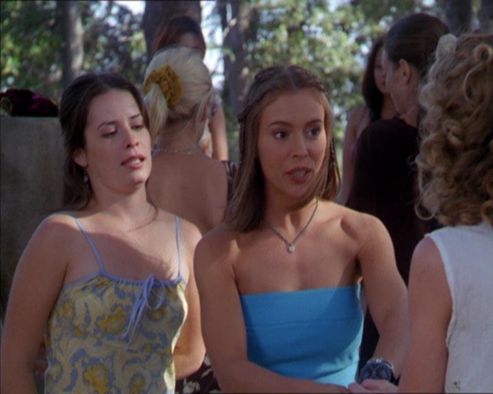 Charmed-Online_dot_net-2x01WitchTrial0497.jpg
