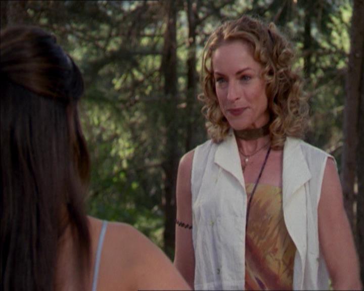 Charmed-Online_dot_net-2x01WitchTrial0546.jpg