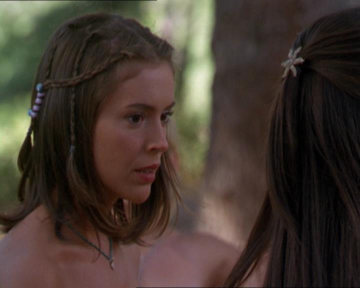 Charmed-Online_dot_net-2x01WitchTrial0594.jpg Charmed-Online_dot_net-2x01WitchTrial0594.jpg