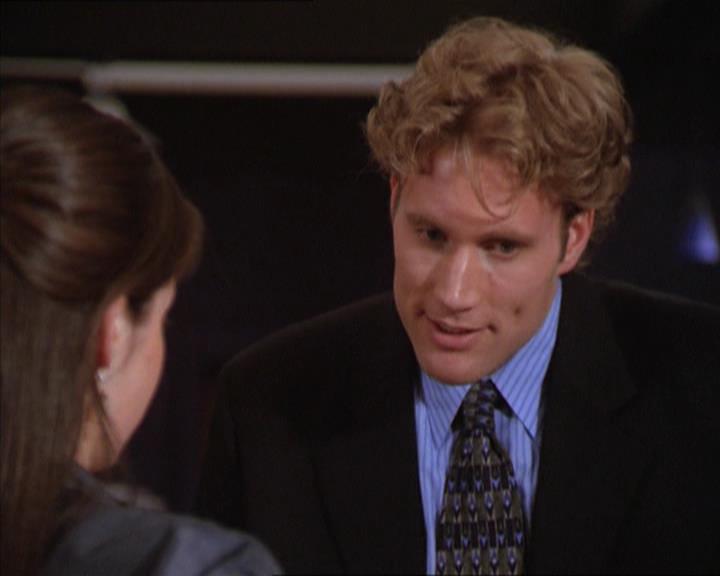 Charmed-Online_dot_net-2x01WitchTrial0721.jpg Charmed-Online_dot_net-2x01WitchTrial0721.jpg