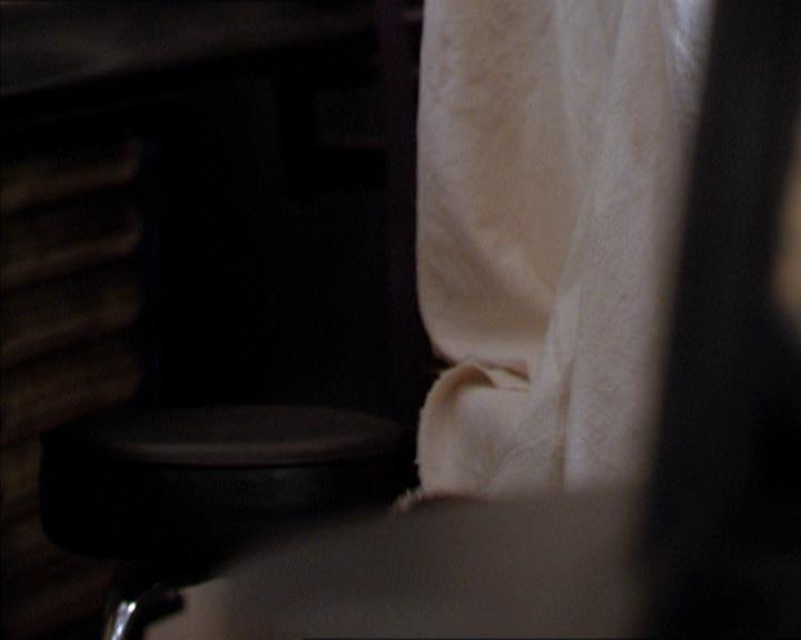 Charmed-Online_dot_net-2x01WitchTrial0871.jpg Charmed-Online_dot_net-2x01WitchTrial0871.jpg