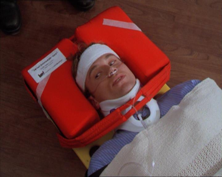 Charmed-Online_dot_net-2x01WitchTrial0895.jpg Charmed-Online_dot_net-2x01WitchTrial0895.jpg