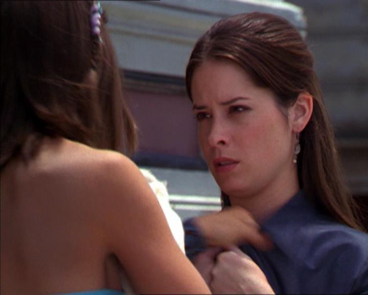 Charmed-Online_dot_net-2x01WitchTrial1139.jpg Charmed-Online_dot_net-2x01WitchTrial1139.jpg