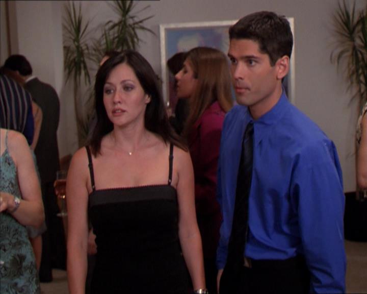 Charmed-Online_dot_net-2x01WitchTrial1296.jpg Charmed-Online_dot_net-2x01WitchTrial1296.jpg