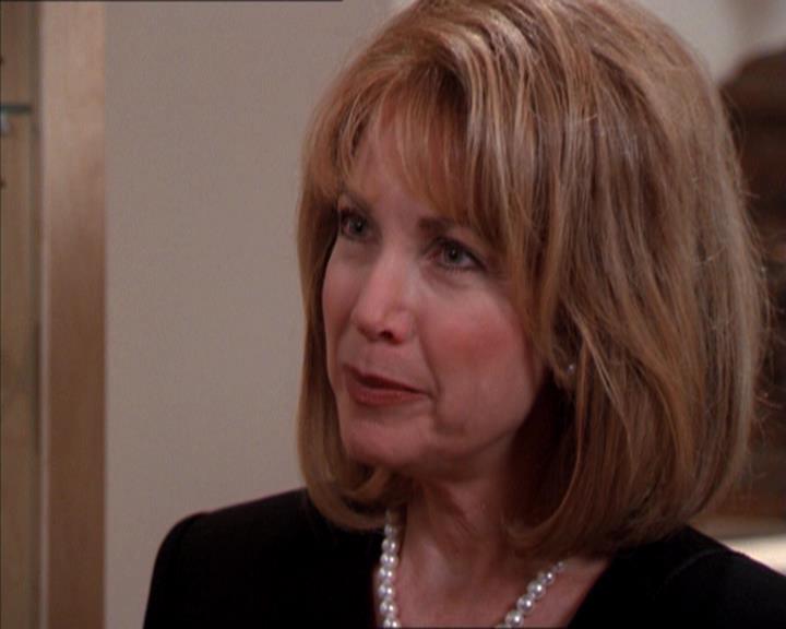 Charmed-Online_dot_net-2x01WitchTrial1326.jpg Charmed-Online_dot_net-2x01WitchTrial1326.jpg