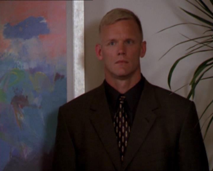 Charmed-Online_dot_net-2x01WitchTrial1333.jpg Charmed-Online_dot_net-2x01WitchTrial1333.jpg