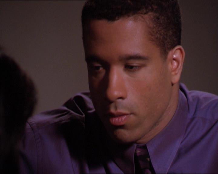 Charmed-Online_dot_net-2x01WitchTrial1780.jpg Charmed-Online_dot_net-2x01WitchTrial1780.jpg