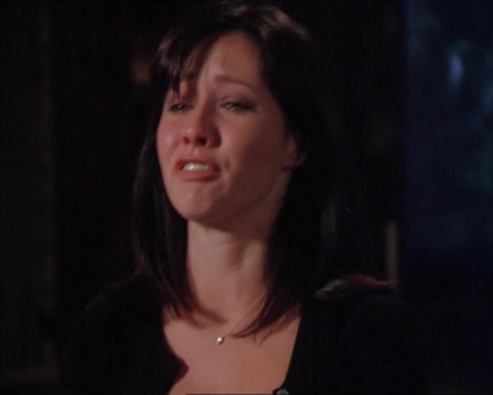 Charmed-Online_dot_net-2x01WitchTrial1949.jpg Charmed-Online_dot_net-2x01WitchTrial1949.jpg