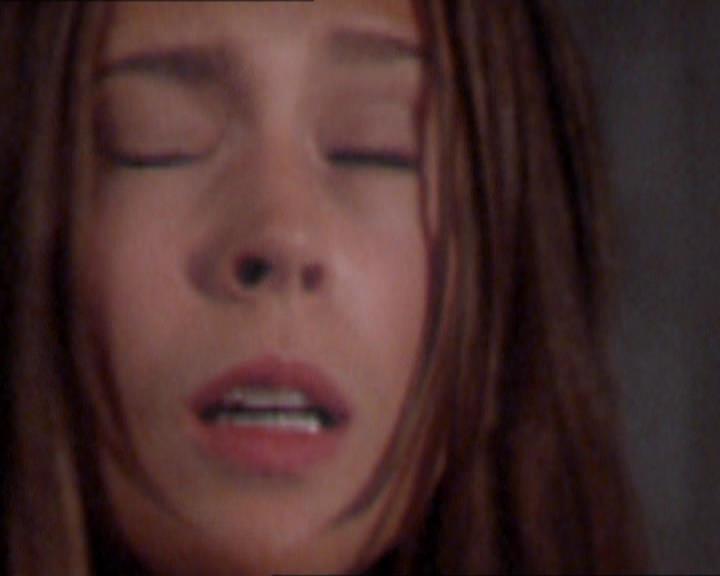 Charmed-Online_dot_net-2x02MoralityBites1446.jpg Charmed-Online_dot_net-2x02MoralityBites1446.jpg