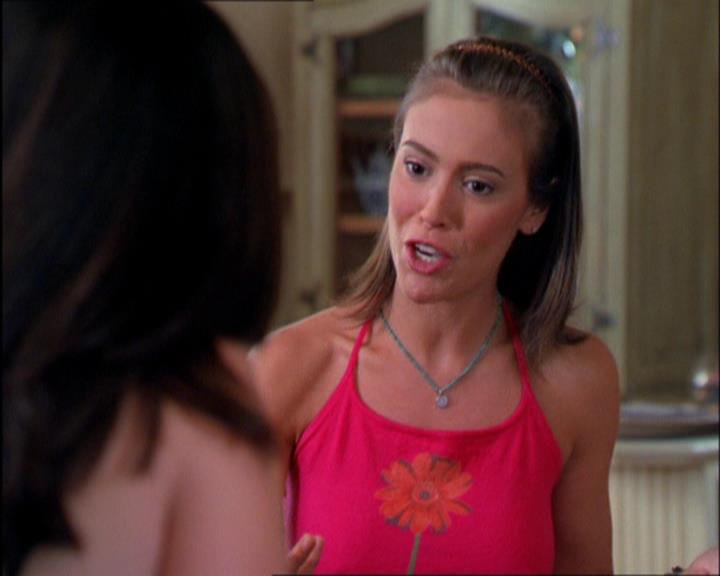 Charmed-Online_dot_net-2x03ThePaintedWorld0435.jpg Charmed-Online_dot_net-2x03ThePaintedWorld0435.jpg