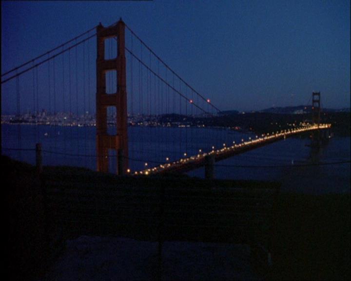 Charmed-Online_dot_net-2x03ThePaintedWorld0813.jpg Charmed-Online_dot_net-2x03ThePaintedWorld0813.jpg