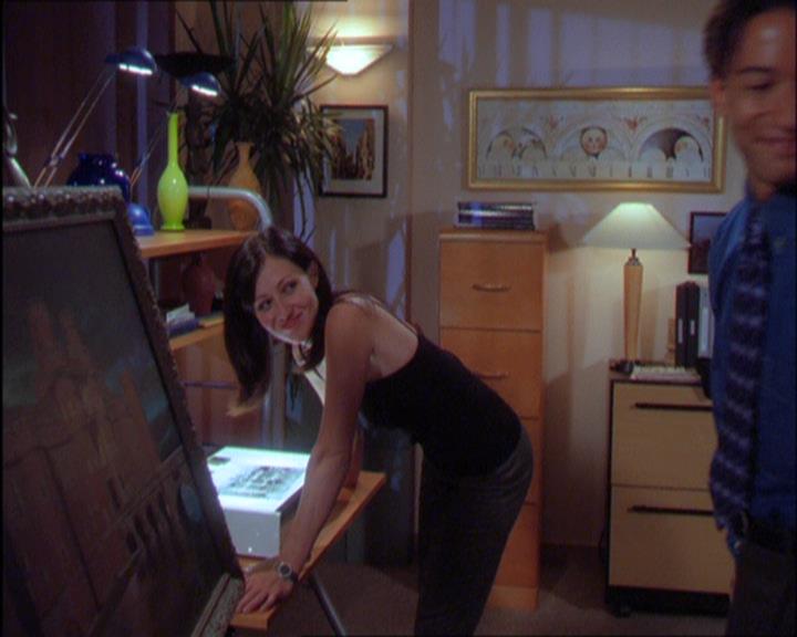 Charmed-Online_dot_net-2x03ThePaintedWorld0854.jpg Charmed-Online_dot_net-2x03ThePaintedWorld0854.jpg