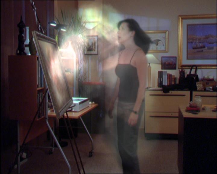 Charmed-Online_dot_net-2x03ThePaintedWorld0892.jpg