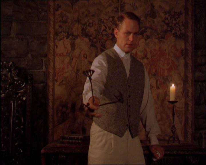 Charmed-Online_dot_net-2x03ThePaintedWorld1094.jpg Charmed-Online_dot_net-2x03ThePaintedWorld1094.jpg