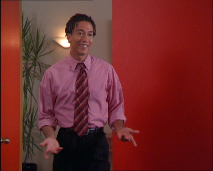 Charmed-Online_dot_net-2x03ThePaintedWorld1250.jpg Charmed-Online_dot_net-2x03ThePaintedWorld1250.jpg