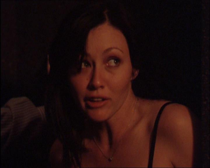 Charmed-Online_dot_net-2x03ThePaintedWorld1293.jpg Charmed-Online_dot_net-2x03ThePaintedWorld1293.jpg