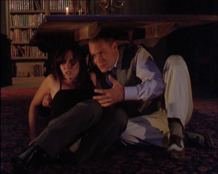 Charmed-Online_dot_net-2x03ThePaintedWorld1345.jpg Charmed-Online_dot_net-2x03ThePaintedWorld1345.jpg