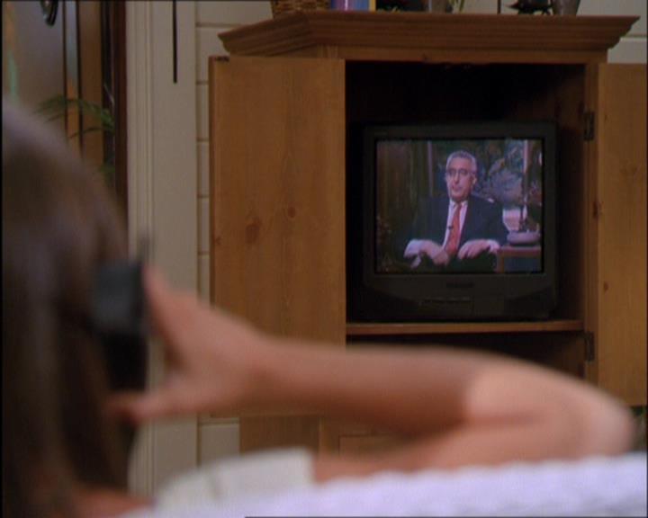 Charmed-Online_dot_net-2x03ThePaintedWorld1360.jpg Charmed-Online_dot_net-2x03ThePaintedWorld1360.jpg