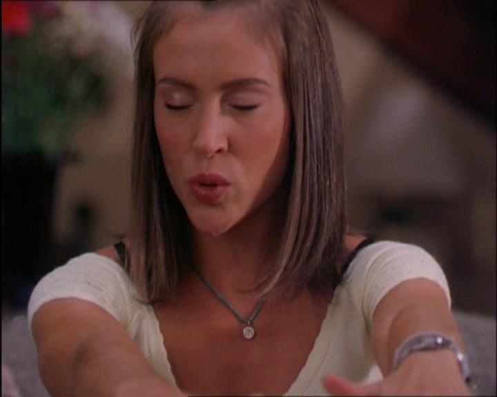 Charmed-Online_dot_net-2x03ThePaintedWorld1607.jpg Charmed-Online_dot_net-2x03ThePaintedWorld1607.jpg