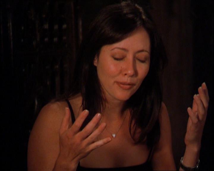 Charmed-Online_dot_net-2x03ThePaintedWorld1841.jpg Charmed-Online_dot_net-2x03ThePaintedWorld1841.jpg