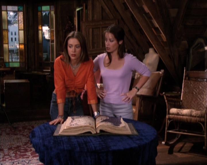 Charmed-Online_dot_net-2x05TheDevilsMusic0924.jpg Charmed-Online_dot_net-2x05TheDevilsMusic0924.jpg