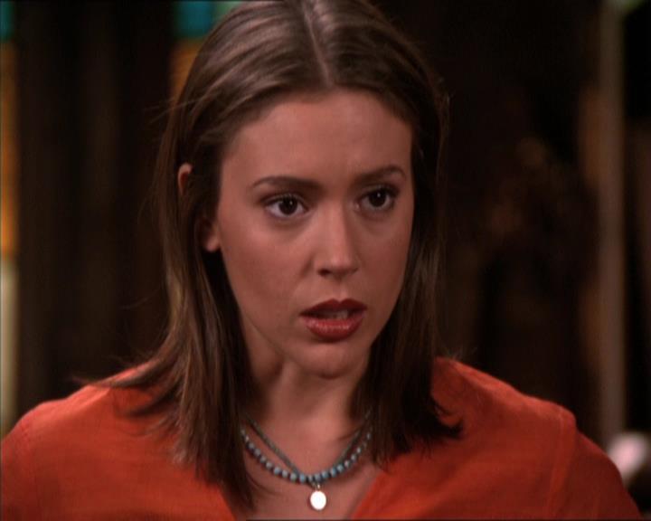 Charmed-Online_dot_net-2x05TheDevilsMusic0964.jpg Charmed-Online_dot_net-2x05TheDevilsMusic0964.jpg