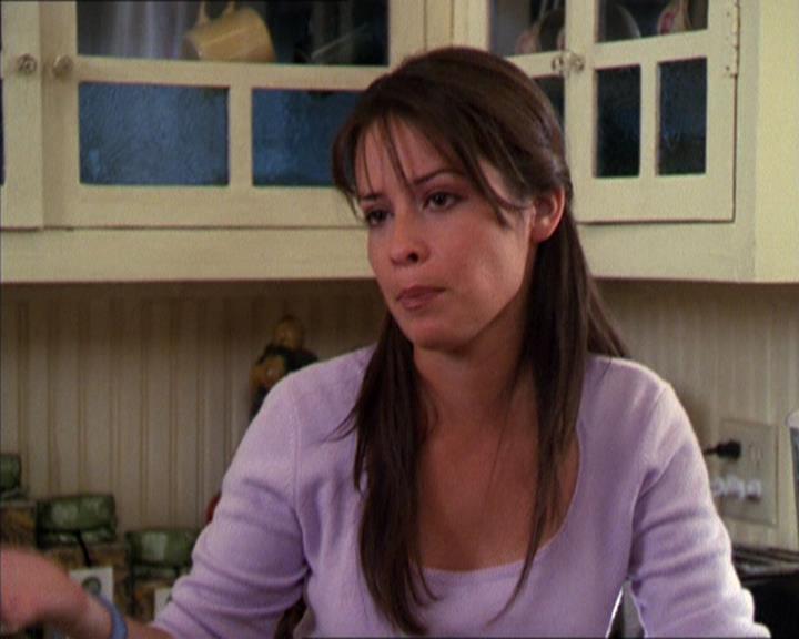 Charmed-Online_dot_net-2x05TheDevilsMusic1181.jpg Charmed-Online_dot_net-2x05TheDevilsMusic1181.jpg