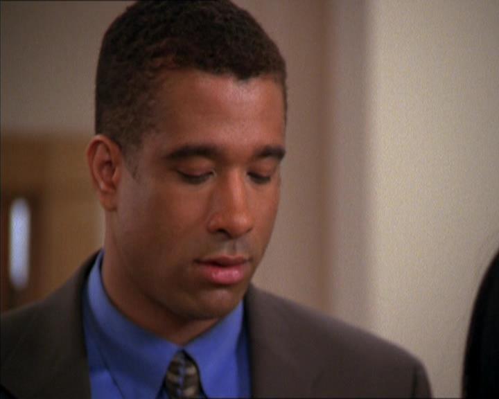 Charmed-Online_dot_net-2x05TheDevilsMusic1397.jpg Charmed-Online_dot_net-2x05TheDevilsMusic1397.jpg