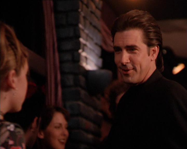 Charmed-Online_dot_net-2x05TheDevilsMusic1977.jpg Charmed-Online_dot_net-2x05TheDevilsMusic1977.jpg