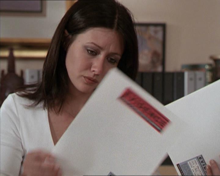 Charmed-Online-dot-net_205ShesaManBabyaMan0407.jpg