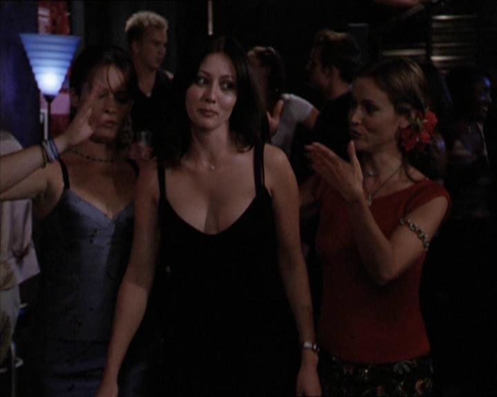 Charmed-Online-dot-net_205ShesaManBabyaMan2163.jpg Charmed-Online-dot-net_205ShesaManBabyaMan2163.jpg