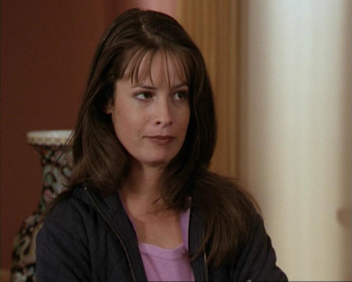 Charmed-Online-dot-net_207TheyreEverywhere1128.jpg Charmed-Online-dot-net_207TheyreEverywhere1128.jpg