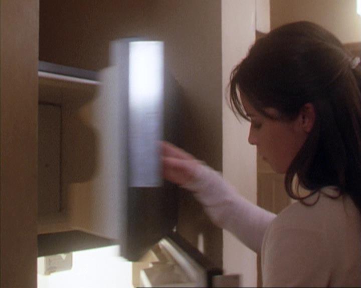 Charmed-Online-dot-net_209MsHellfire0706.jpg Charmed-Online-dot-net_209MsHellfire0706.jpg