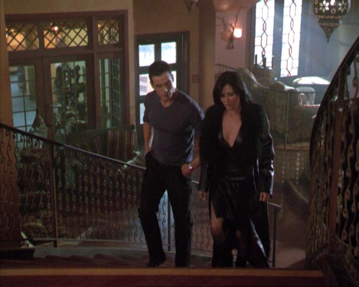 Charmed-Online-dot-net_209MsHellfire0940.jpg Charmed-Online-dot-net_209MsHellfire0940.jpg