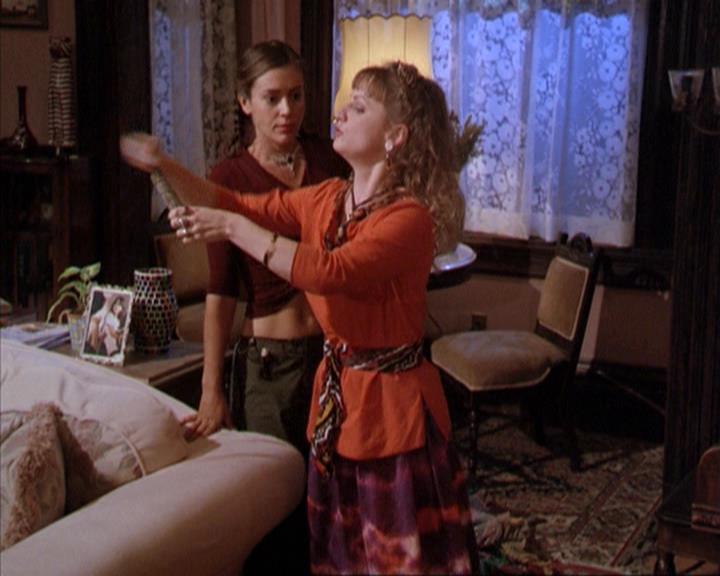 Charmed-Online-dot-net_209MsHellfire1766.jpg Charmed-Online-dot-net_209MsHellfire1766.jpg