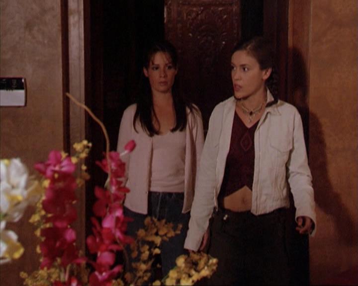 Charmed-Online-dot-net_209MsHellfire1994.jpg Charmed-Online-dot-net_209MsHellfire1994.jpg