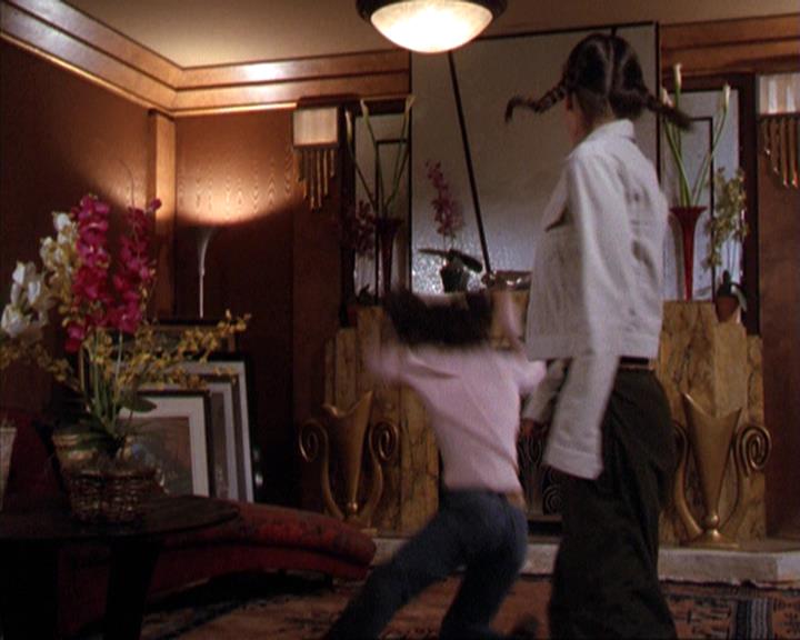 Charmed-Online-dot-net_209MsHellfire2004.jpg Charmed-Online-dot-net_209MsHellfire2004.jpg