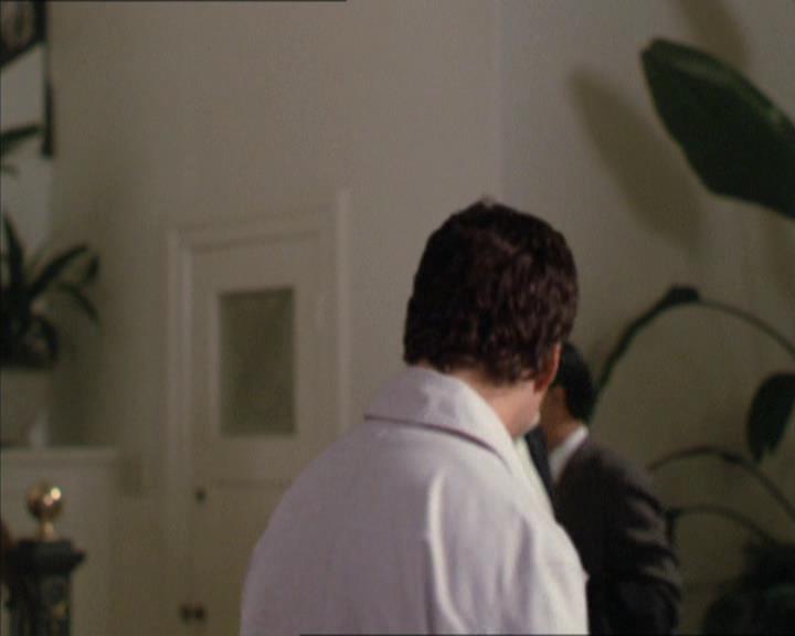 Charmed-Online-dot-210HeartbreakCity0070.jpg Charmed-Online-dot-210HeartbreakCity0070.jpg