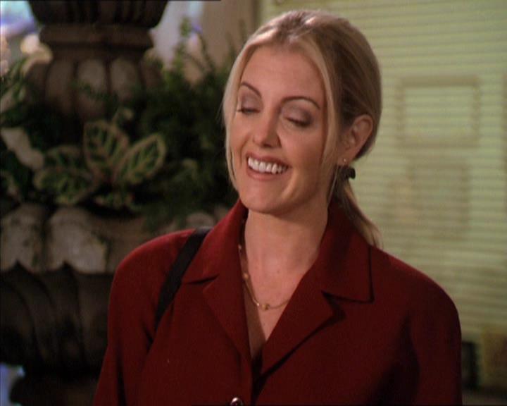 Charmed-Online-dot-210HeartbreakCity0080.jpg Charmed-Online-dot-210HeartbreakCity0080.jpg