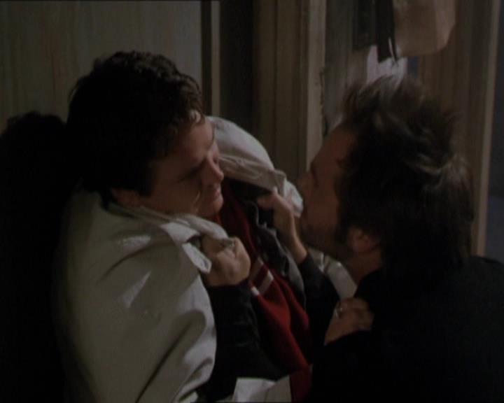 Charmed-Online-dot-210HeartbreakCity0100.jpg Charmed-Online-dot-210HeartbreakCity0100.jpg