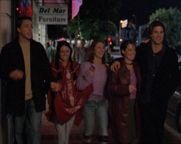 Charmed-Online-dot-210HeartbreakCity0200.jpg Charmed-Online-dot-210HeartbreakCity0200.jpg