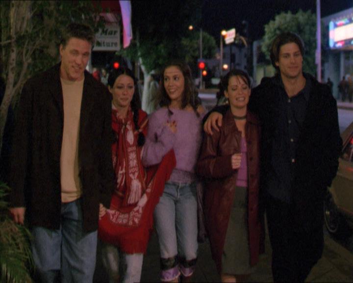 Charmed-Online-dot-210HeartbreakCity0205.jpg Charmed-Online-dot-210HeartbreakCity0205.jpg