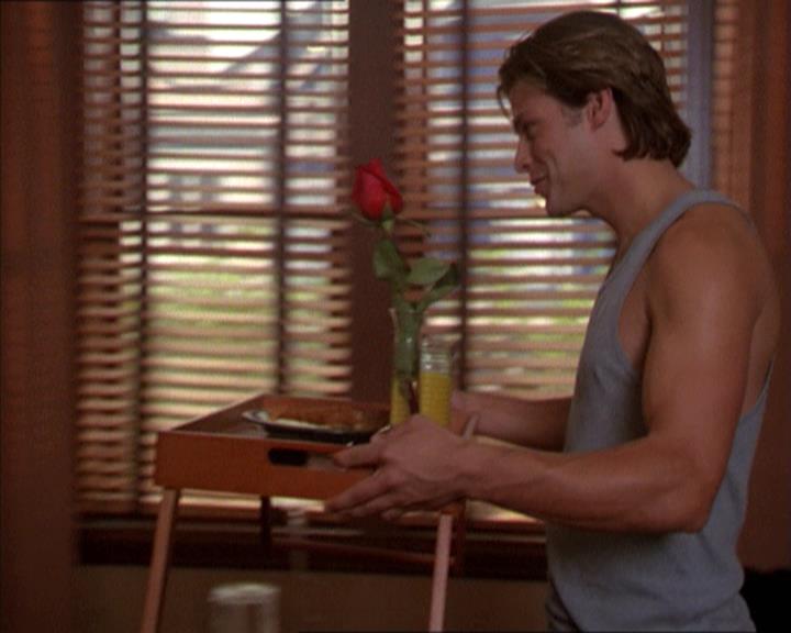 Charmed-Online-dot-210HeartbreakCity0476.jpg Charmed-Online-dot-210HeartbreakCity0476.jpg