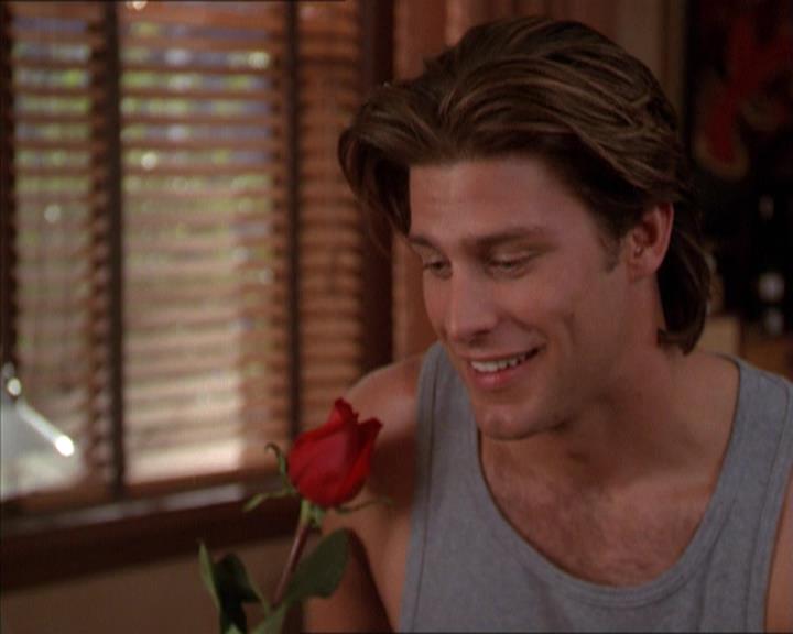 Charmed-Online-dot-210HeartbreakCity0490.jpg Charmed-Online-dot-210HeartbreakCity0490.jpg