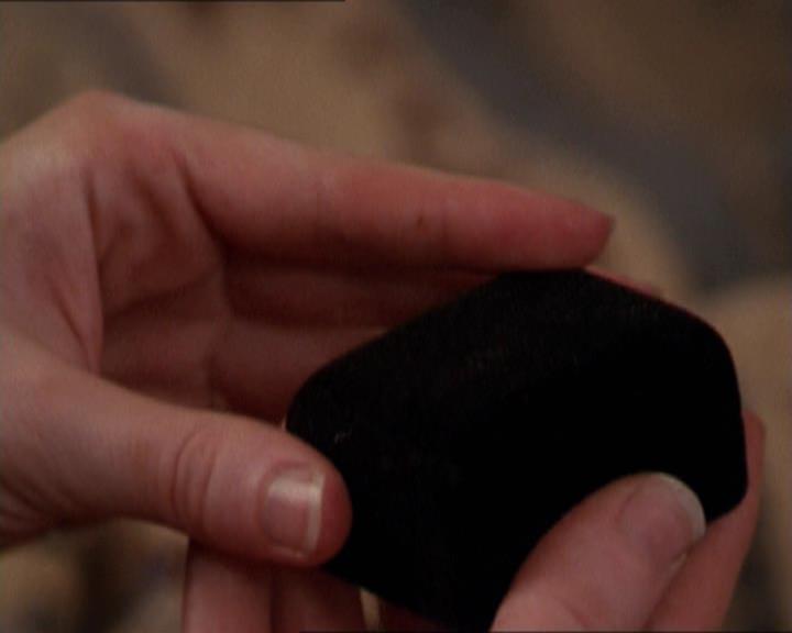 Charmed-Online-dot-210HeartbreakCity0493.jpg Charmed-Online-dot-210HeartbreakCity0493.jpg