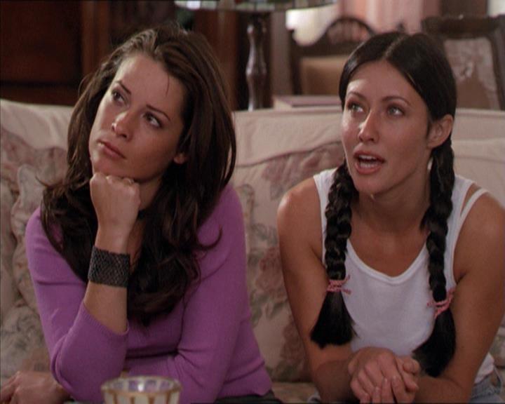 Charmed-Online-dot-210HeartbreakCity0621.jpg