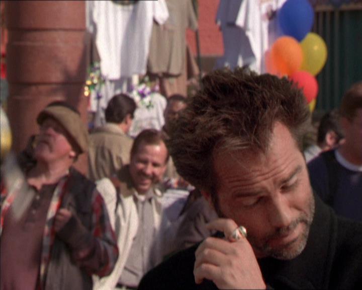 Charmed-Online-dot-210HeartbreakCity0755.jpg Charmed-Online-dot-210HeartbreakCity0755.jpg