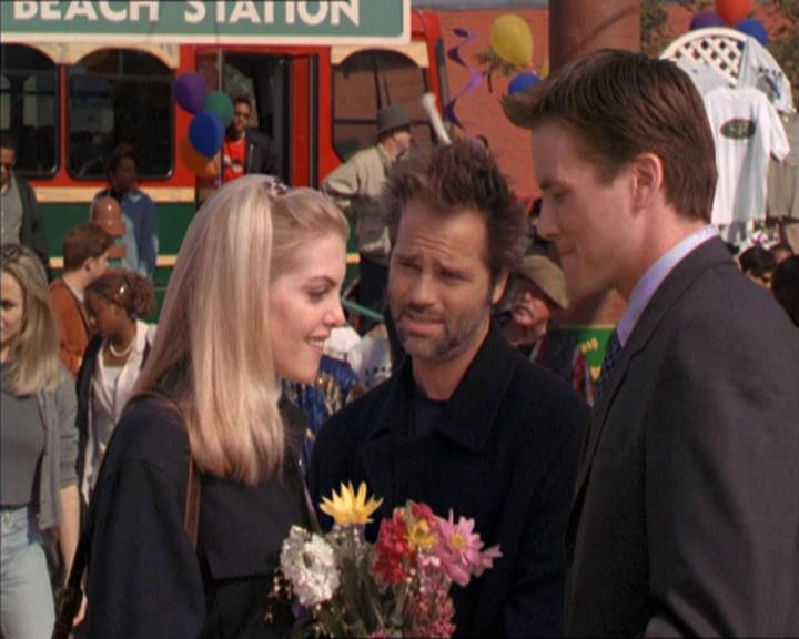 Charmed-Online-dot-210HeartbreakCity0760.jpg Charmed-Online-dot-210HeartbreakCity0760.jpg