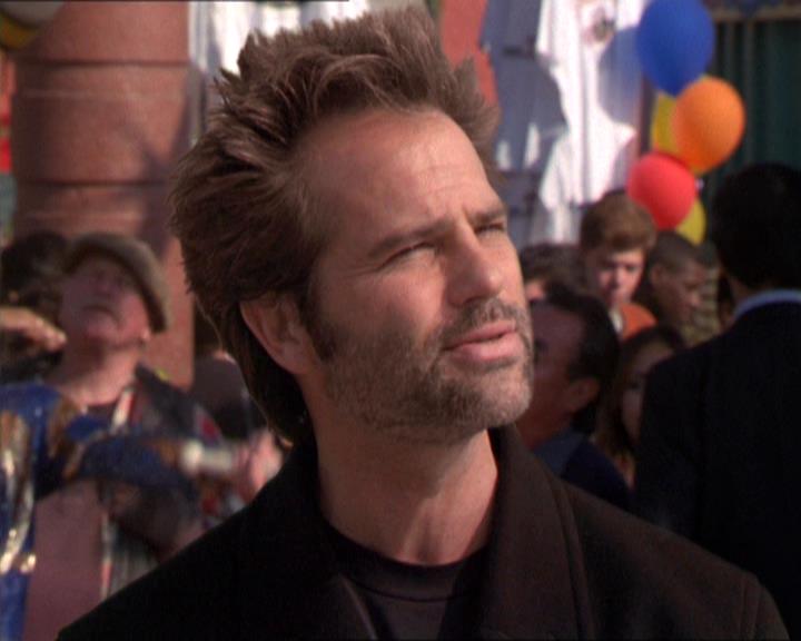 Charmed-Online-dot-210HeartbreakCity0781.jpg Charmed-Online-dot-210HeartbreakCity0781.jpg