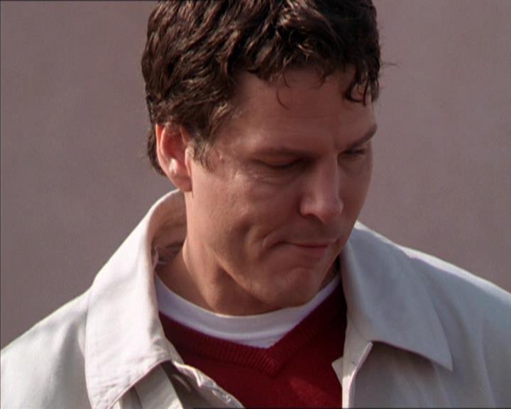 Charmed-Online-dot-210HeartbreakCity0860.jpg Charmed-Online-dot-210HeartbreakCity0860.jpg